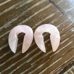 Stone hangers body jewelry